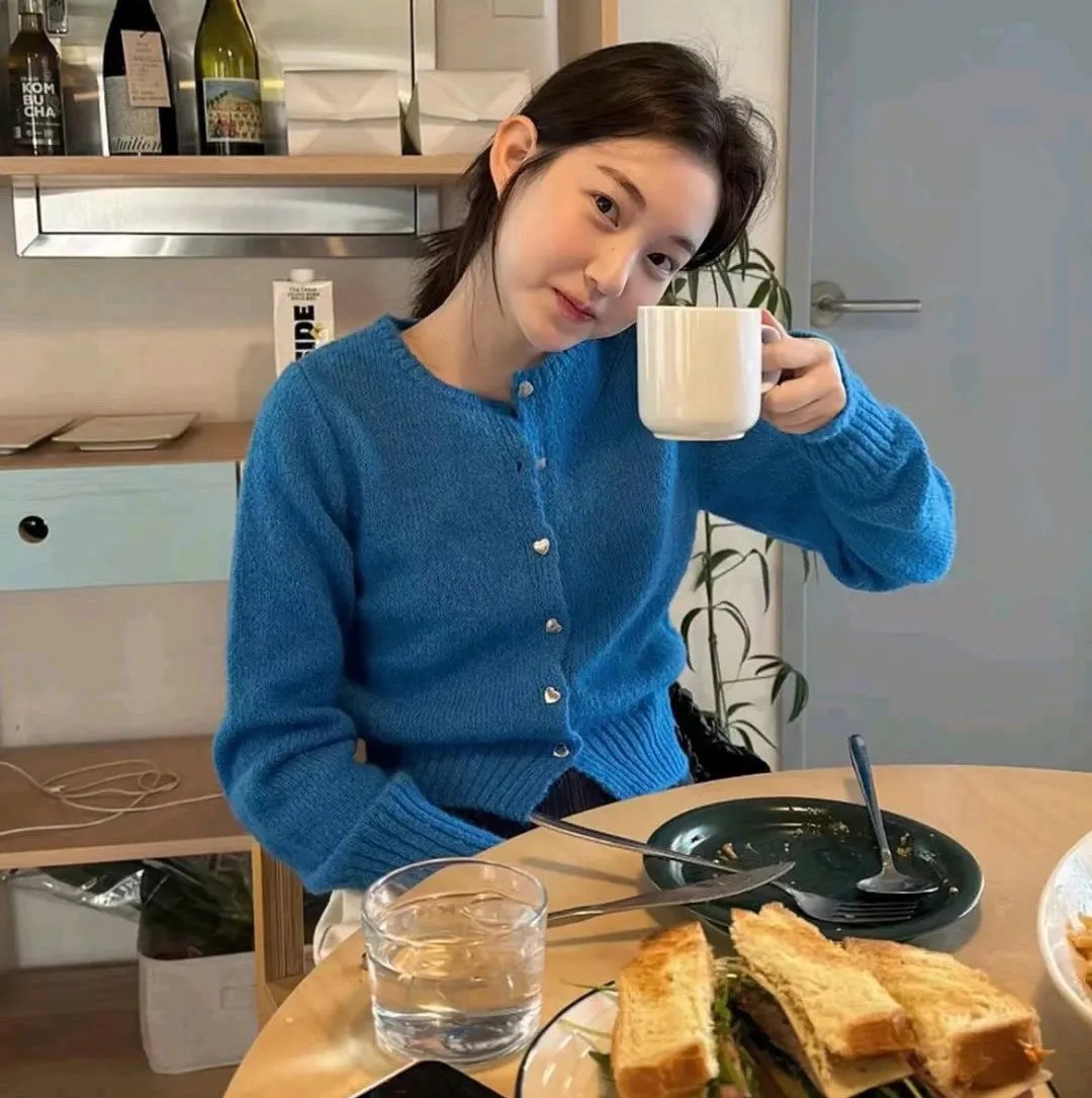 蓝色的40道阴影